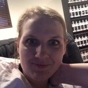 Meet your Posher, Noelle